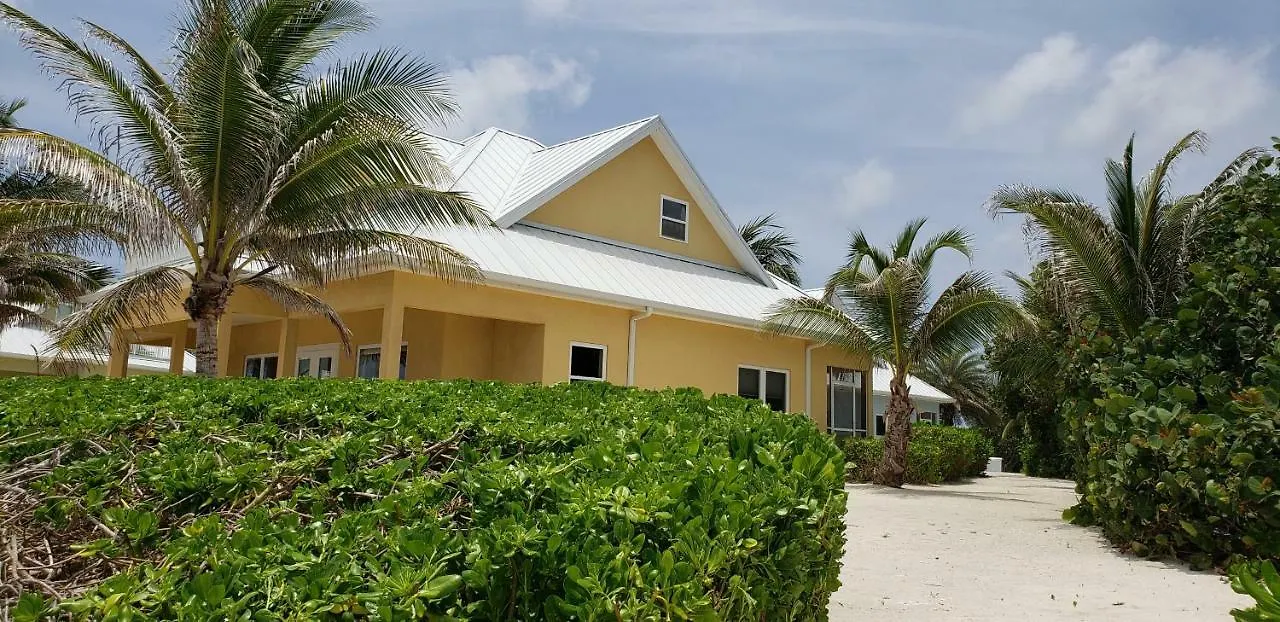 Ocean Paradise Brinkleys 4*,  Kajmany